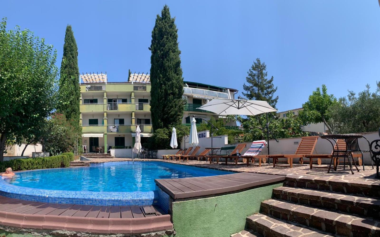 Vila Smirna Sveti Filip i Jakov Exteriör bild