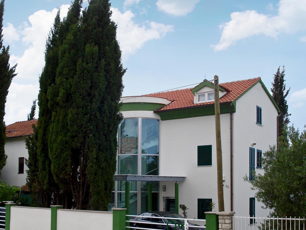Vila Smirna Sveti Filip i Jakov Exteriör bild