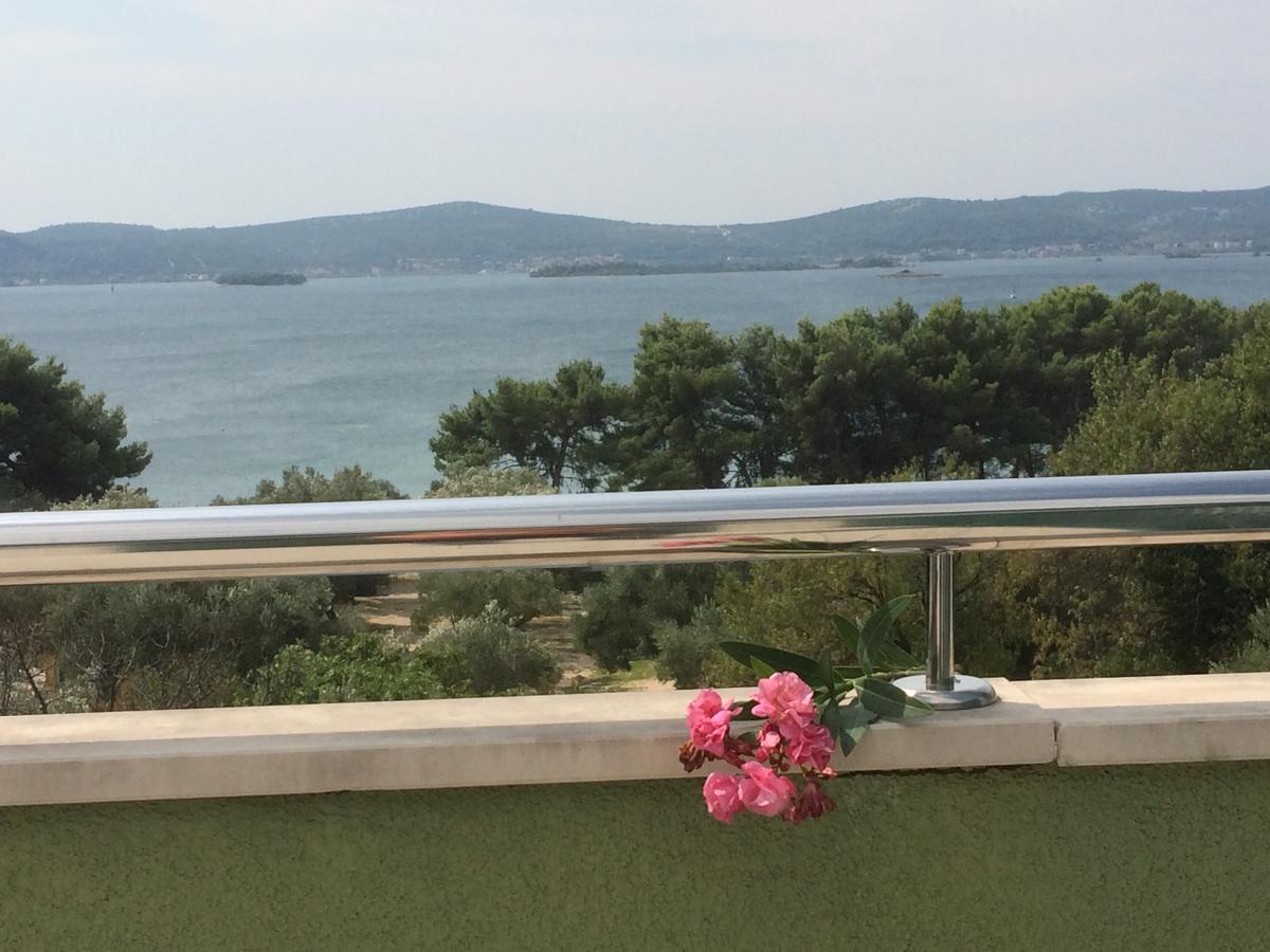 Vila Smirna Sveti Filip i Jakov Exteriör bild
